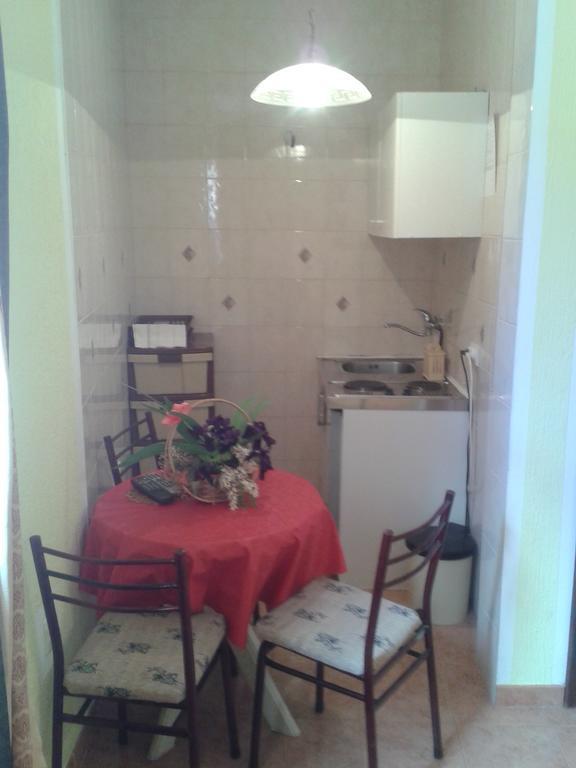 Guesthouse Lautasevic Petrovac Buitenkant foto