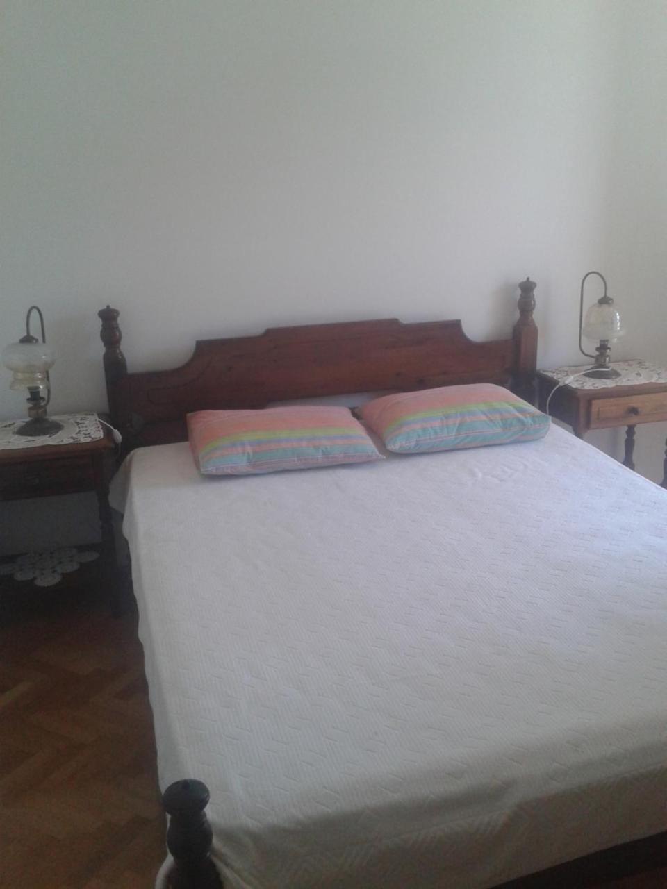 Guesthouse Lautasevic Petrovac Buitenkant foto