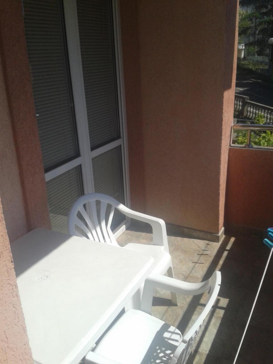 Guesthouse Lautasevic Petrovac Buitenkant foto