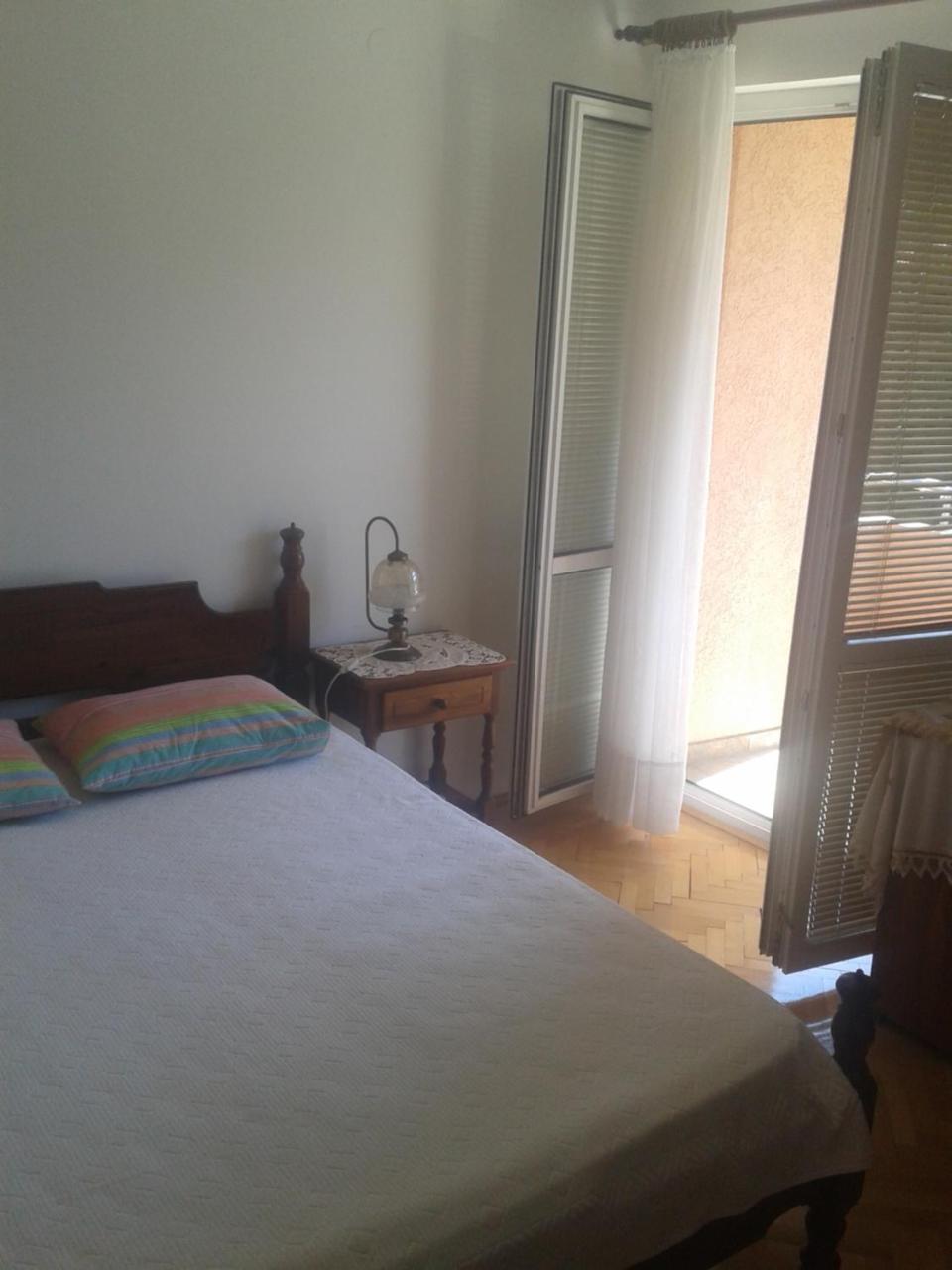 Guesthouse Lautasevic Petrovac Buitenkant foto